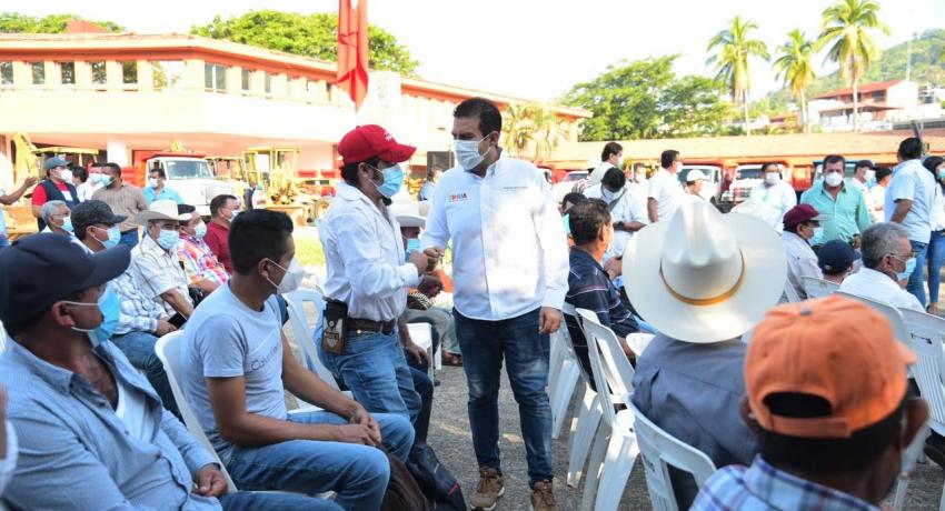 Presidente Jorge Sánchez Allec arranca programa de rehabilitación de caminos rurales