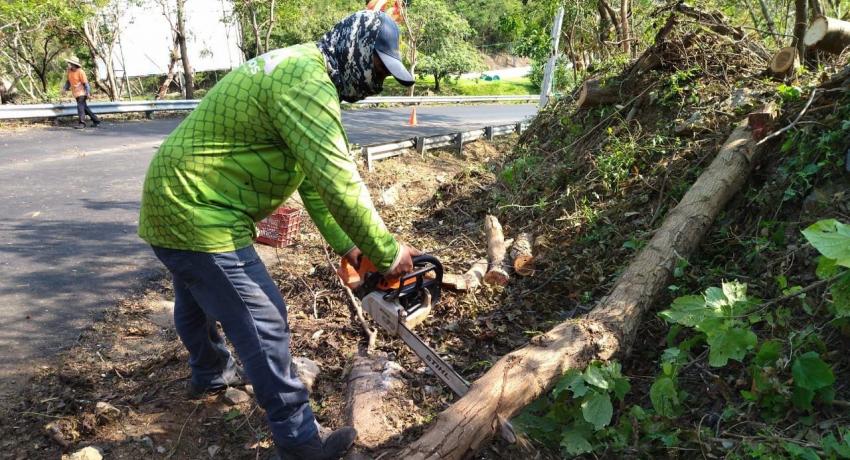 Dirección de Servicios Públicos del gobierno que preside Jorge Sánchez Allec no baja la guardia y trabaja a marchas forzadas.