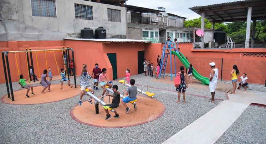 Más obras para las familias de Zihuatanejo con Jorge Sánchez como presidente