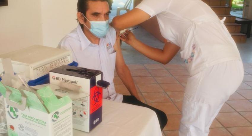 Gobierno municipal realiza  campaña intensiva de vacunación contra influenza: Pinzón Oregón