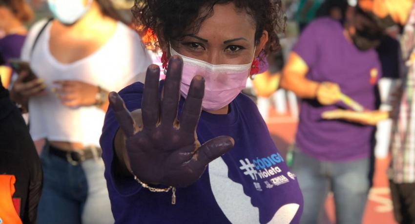 Gobierno de Zihuatanejo realizó Caravana Violeta 