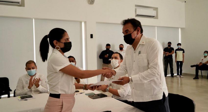 Gobierno de Zihuatanejo firma convenio de colaboración con Universidad La Salle.