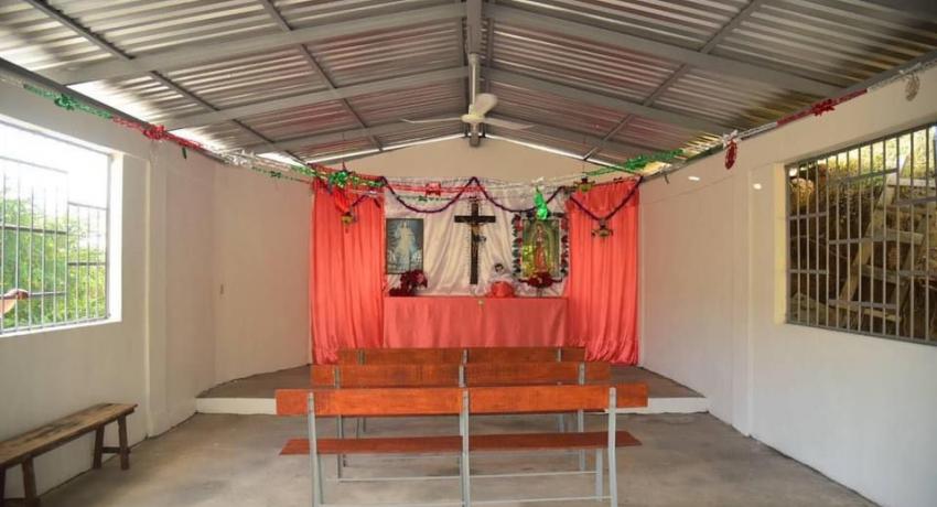 Presidente Jorge Sánchez Allec inaugura 3 obras en colonias de Zihuatanejo 