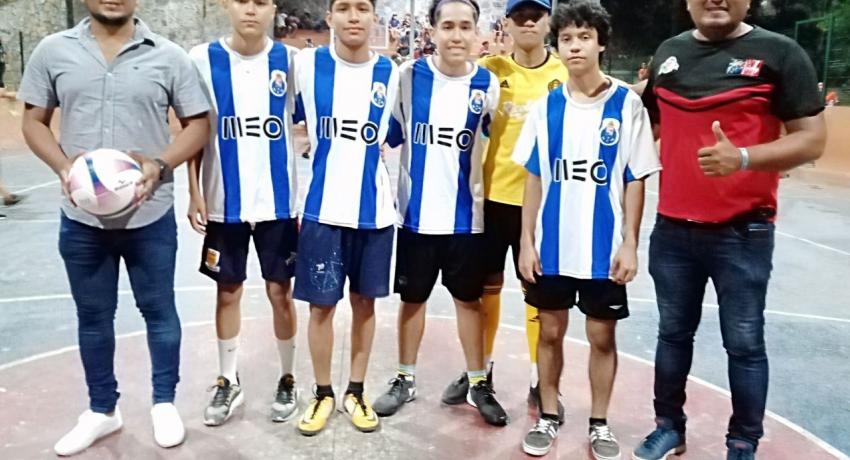 Se desarrolla el Torneo del Pavo 2021 en Los Amuzgos. 