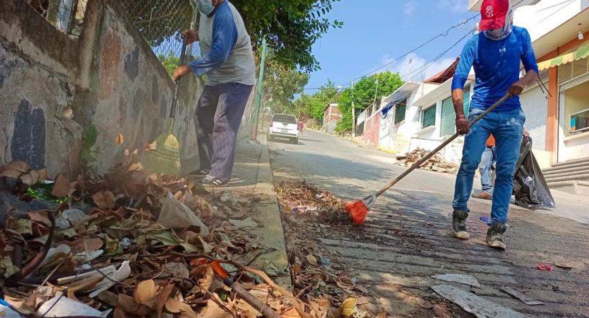 Servicios Públicos retira 257 toneladas de residuos con apoyo del personal del Programa Empleo Temporal.