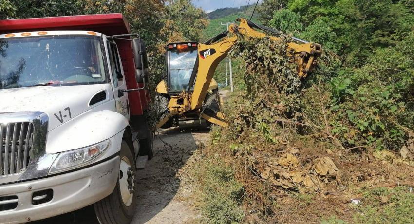 Servicios Públicos retira 257 toneladas de residuos con apoyo del personal del Programa Empleo Temporal.