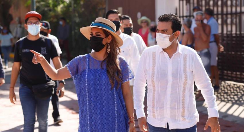 Gobernadora Evelyn Salgado y presidente Jorge Sánchez reciben primer crucero de la temporada