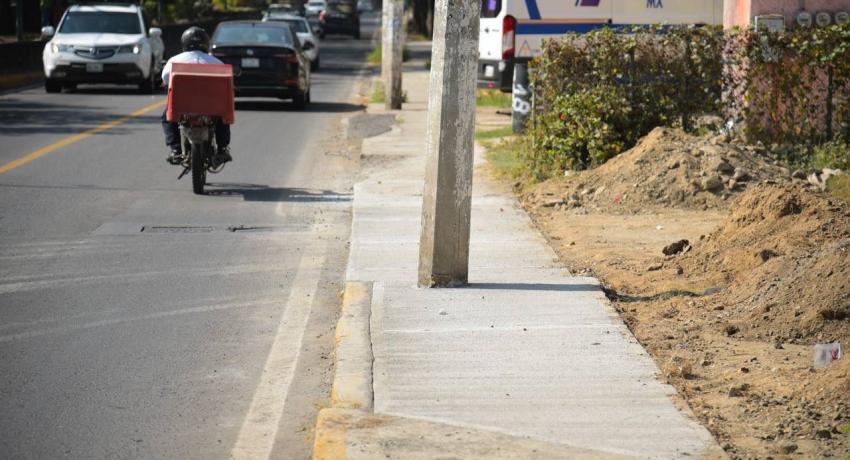 Gobierno de Jorge Sánchez trabaja en la ciudad a traves del programa Zihua Al Cien