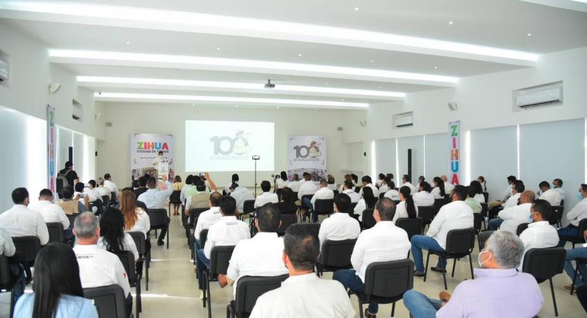 Juntos, avanzamos en transformación de Zihua: Jorge Sánchez Allec, en Informe de 100 Días