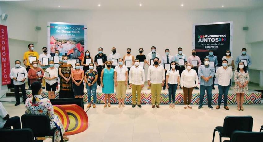 Presidente Jorge Sánchez Allec presenta Plan Municipal de Desarrollo 2021-2024