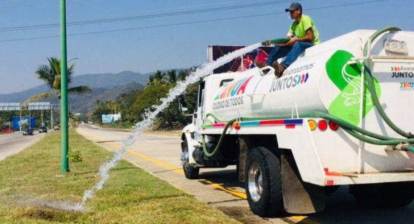 Servicios Públicos mantiene en óptimas condiciones las áreas verdes de la ciudad.