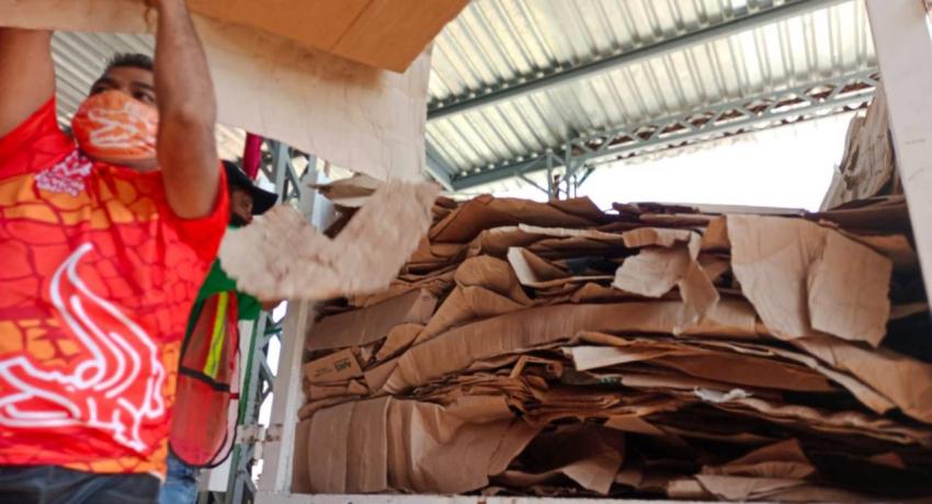 Zihuatanejo, municipio responsable con el acopio de Cartón, Vidrio y PET.