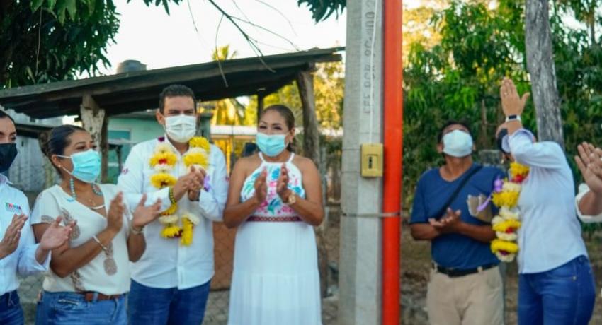 Más obras para Los Almendros 