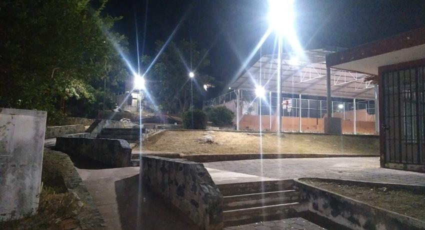 Gobierno de Zihuatanejo continúa redoblando esfuerzos con el programa Zihua Brilla. 