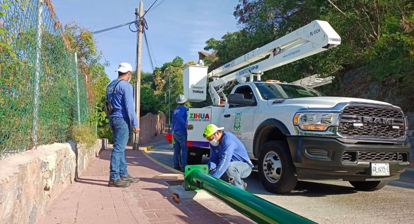 Gobierno de Zihuatanejo continúa redoblando esfuerzos con el programa Zihua Brilla. 