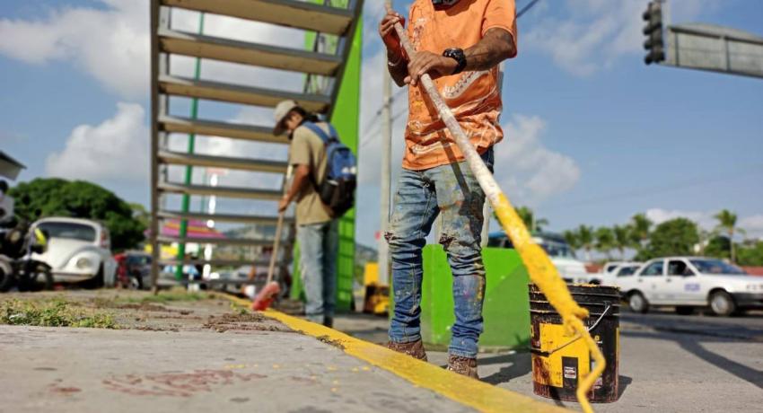 Servicios Públicos intensifica acciones para mantener un Zihua Limpio 