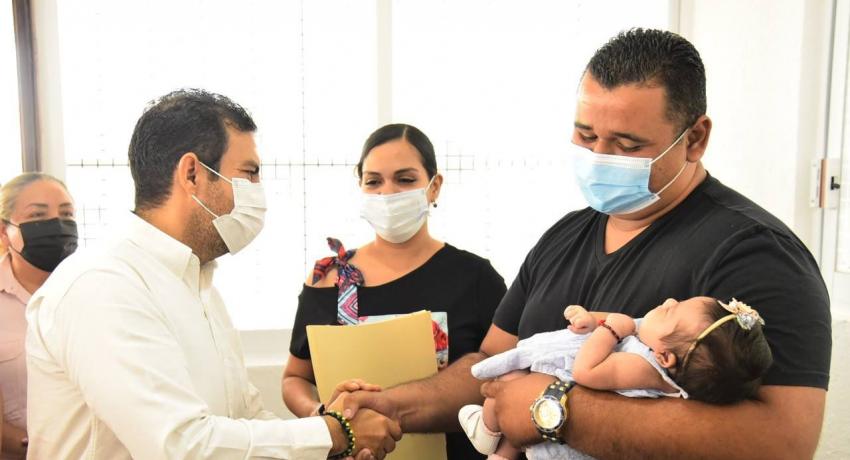 Gobierno de Jorge Sánchez Allec dignifica oficinas del Registro Civil en comunidad de San José Ixtapa