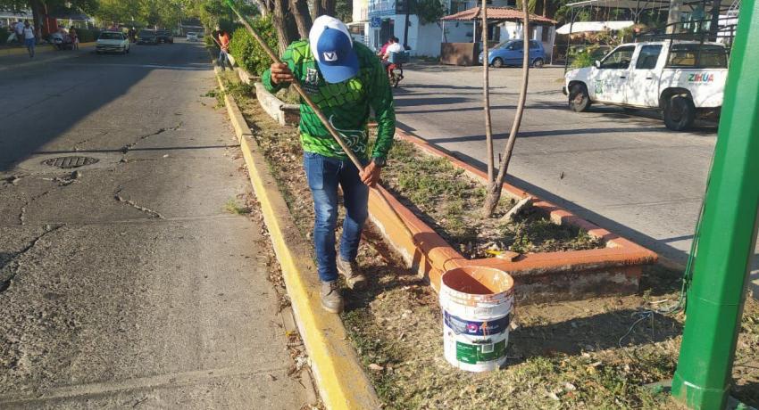 Servicios Públicos trabaja de manera eficaz para recuperar espacios públicos.