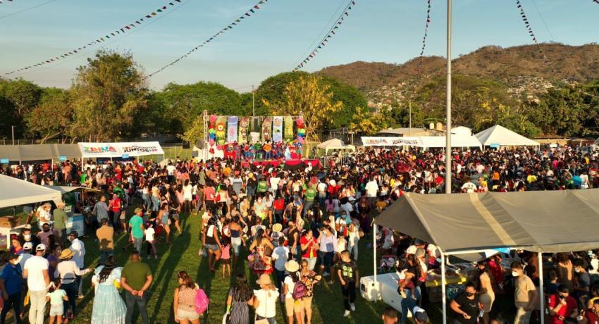 Gobierno de Jorge Sánchez Allec organiza con éxito Gran Feria del Día del Niño 2022