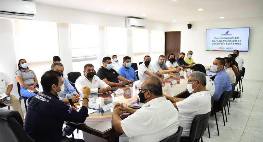 Esfuerzo conjunto, la mejor ruta para consolidar avance de Zihuatanejo: Jorge Sánchez Allec