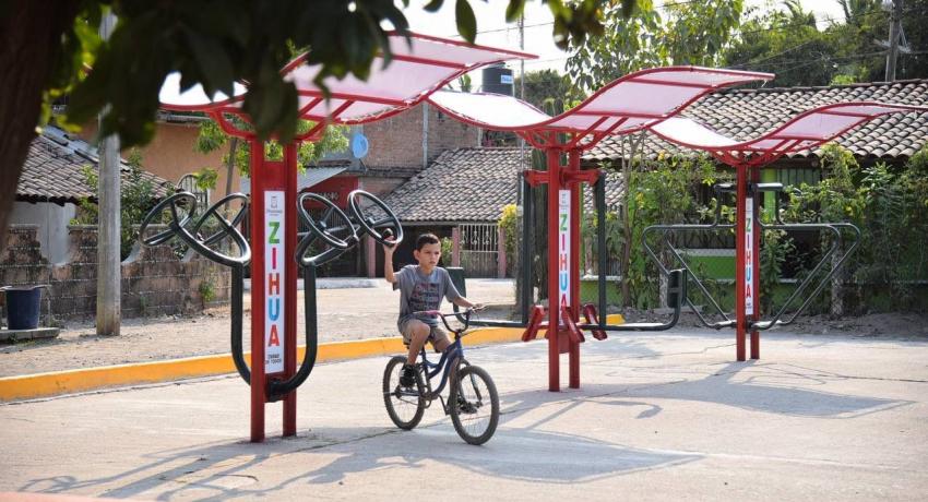 Presidente Jorge Sánchez Allec inaugura espacio público rehabilitado en Barrio Nuevo