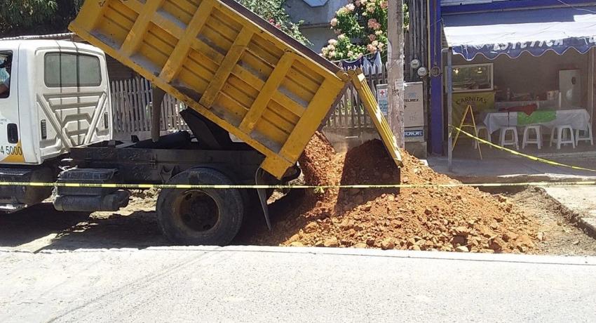 Gobierno de Zihuatanejo continua con el mejoramiento de imagen de la ciudad con nuevos tejabanes