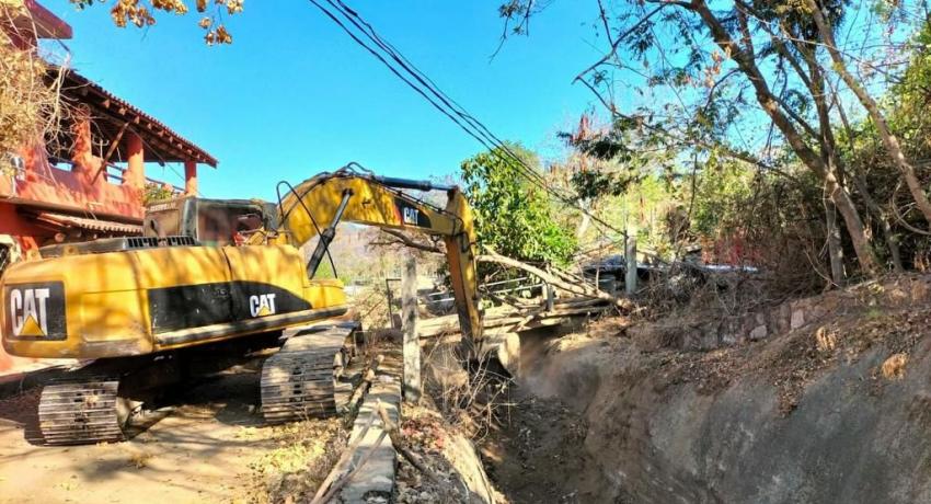 Gobierno de Jorge Sánchez Allec lleva gran avance en limpieza de canales y cañadas