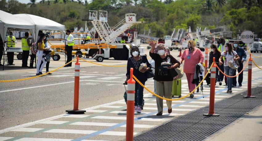 La conectividad aérea de Zihuatanejo sigue creciendo con la llegada del primer vuelo procedente de la ciudad de Puebla.