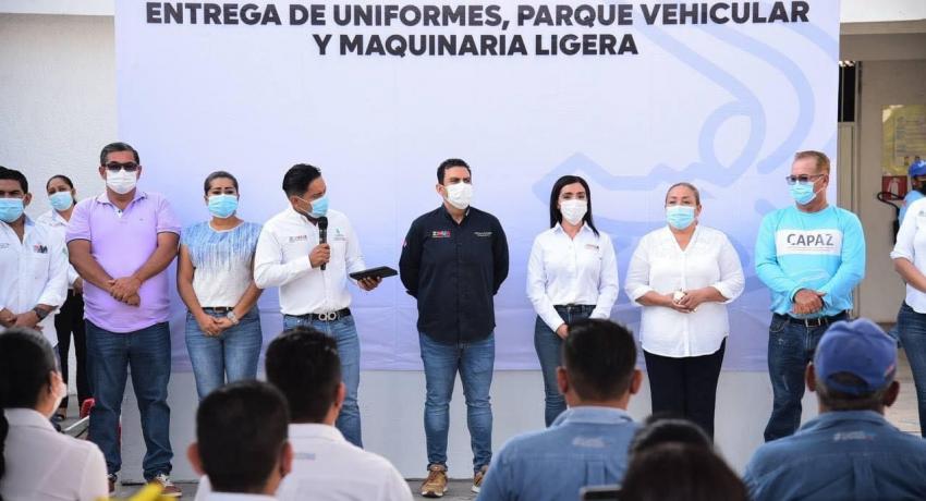 Presidente Jorge Sánchez Allec dota a CAPAZ de más equipo para fortalecer su trabajo.