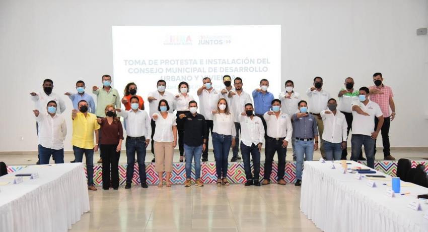 Se instala Consejo Municipal de Desarrollo Urbano y Vivienda de Zihuatanejo de Azueta