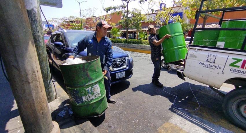 Servicios Públicos mantiene una ciudad limpia con la colocación de contenedores de basura 