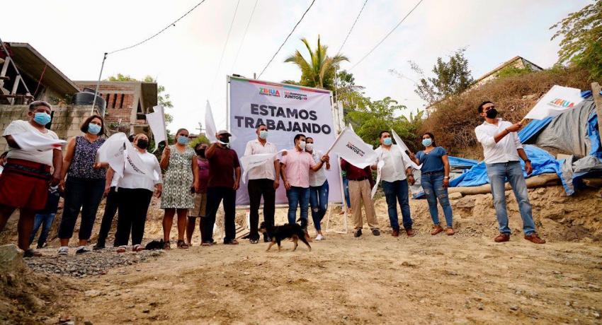 Presidente Jorge Sánchez Allec inicia obra de pavimentación en colonia Aquiles Serdán 