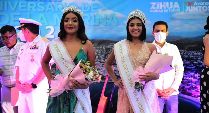 Presidente Municipal junto a Autoridades Navales dan inicio a un Aniversario más del Día de la Marina.