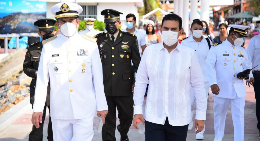 Presidente Jorge Sánchez asiste  a ceremonia conmemorativa del Día de la Marina Nacional
