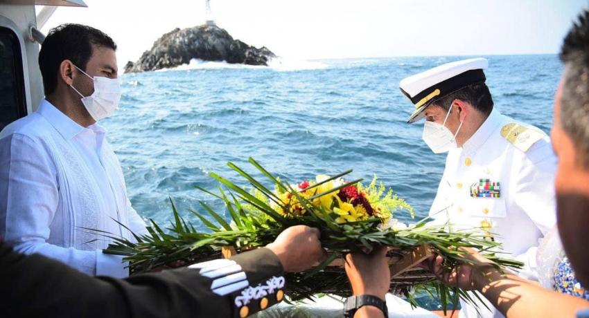 Presidente Jorge Sánchez asiste  a ceremonia conmemorativa del Día de la Marina Nacional