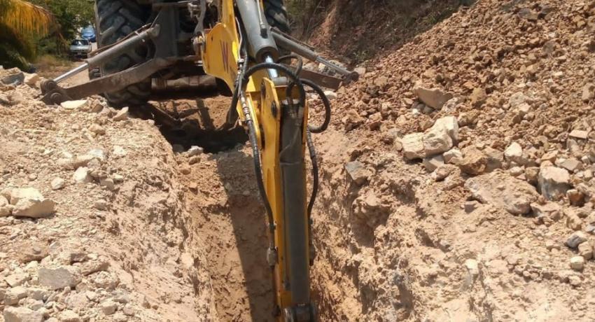 CAPAZ beneficia a colonia Majahua de los Pescadores con ampliación de servicio sanitario