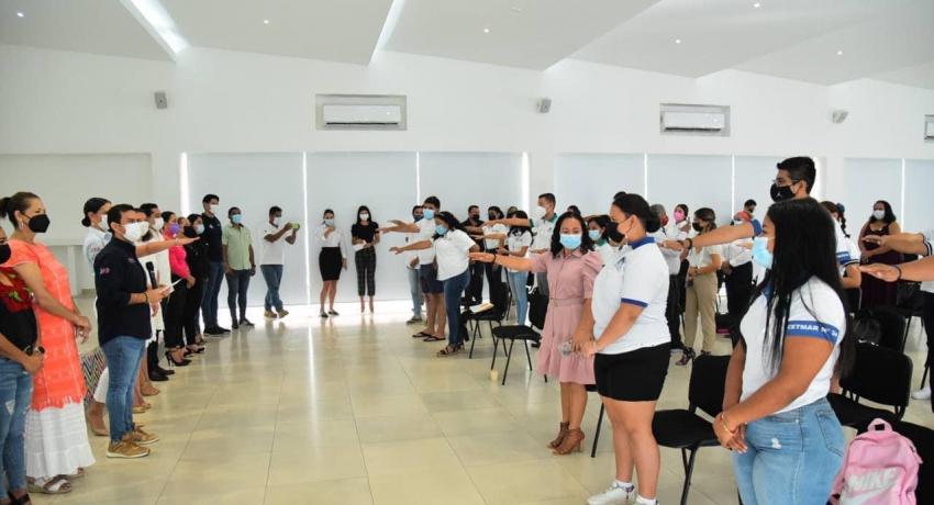 Educación, la mejor herramienta para construir la paz: Presidente Jorge Sánchez Allec 