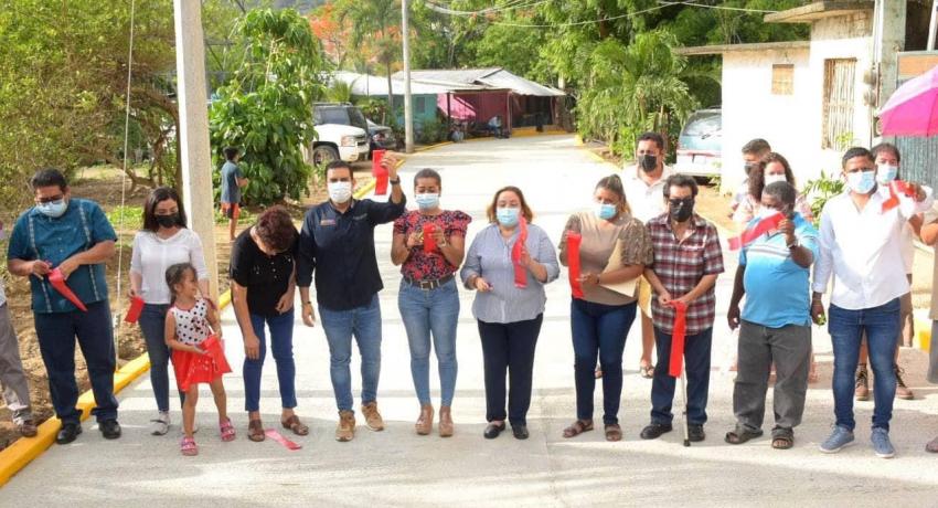 Presidente Jorge Sánchez Allec fortalece infraestructura de La Puerta. 