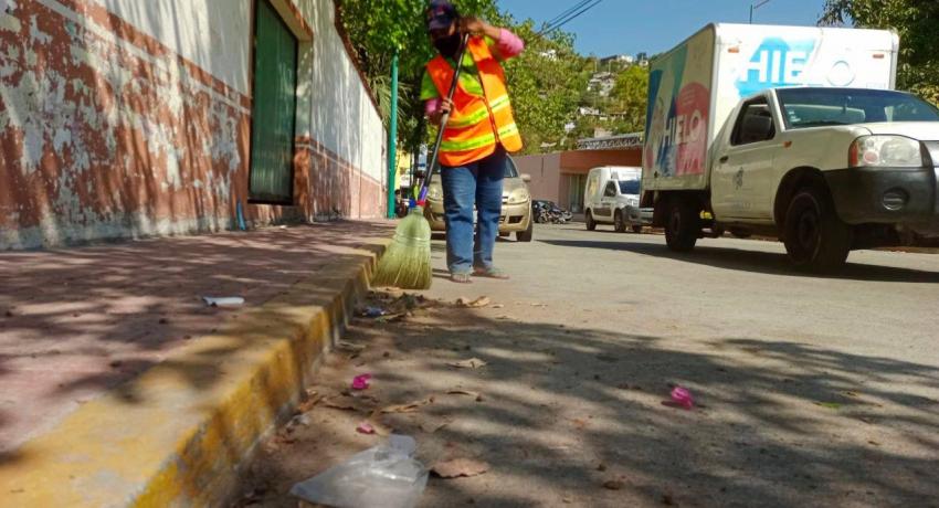 Zihua Limpio, el programa del gobierno municipal que sigue dando buenos resultados. 