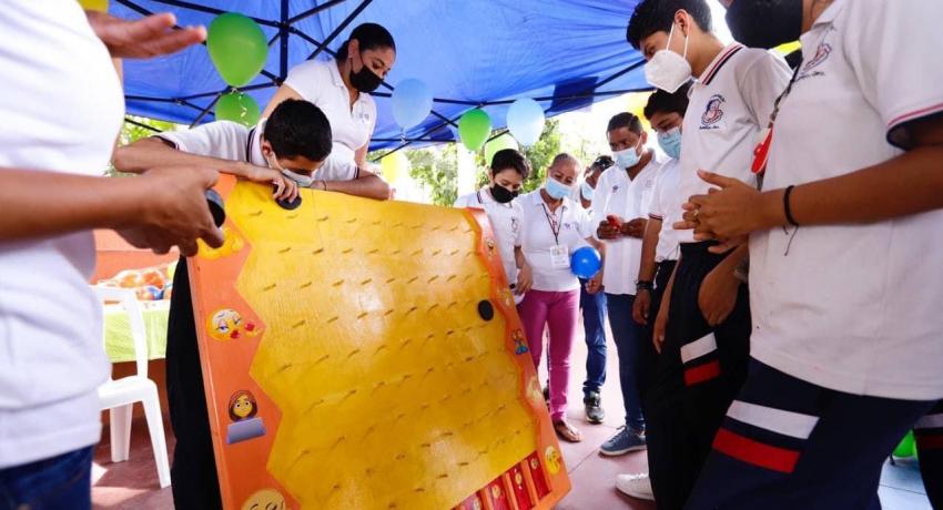 Ayuntamiento y DIF organizan con éxito Feria “Pido x mis Derechos en la Salud Mental”