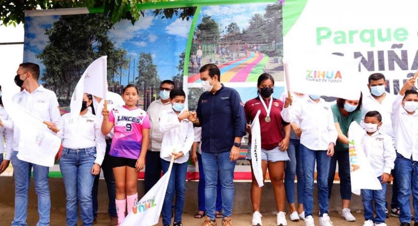 Presidente Jorge Sánchez, encabeza banderazo de arranque de Parque de los Niños y Niñas