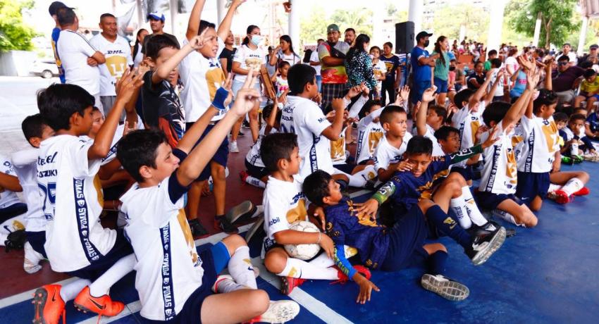 Culminó con éxito torneo de fútbol en la Liga Infantil Municipal de Zihuatanejo 