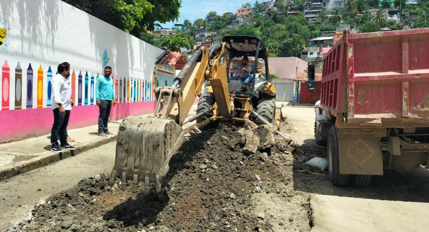 CAPAZ mejora sistema de drenaje de colonia Vicente Guerrero