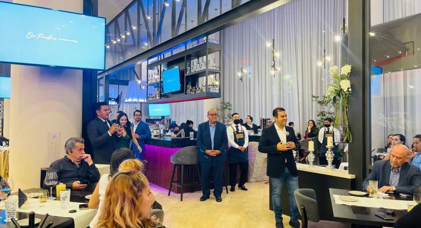 Ixtapa Zihuatanejo lanza campaña turística en CDMX