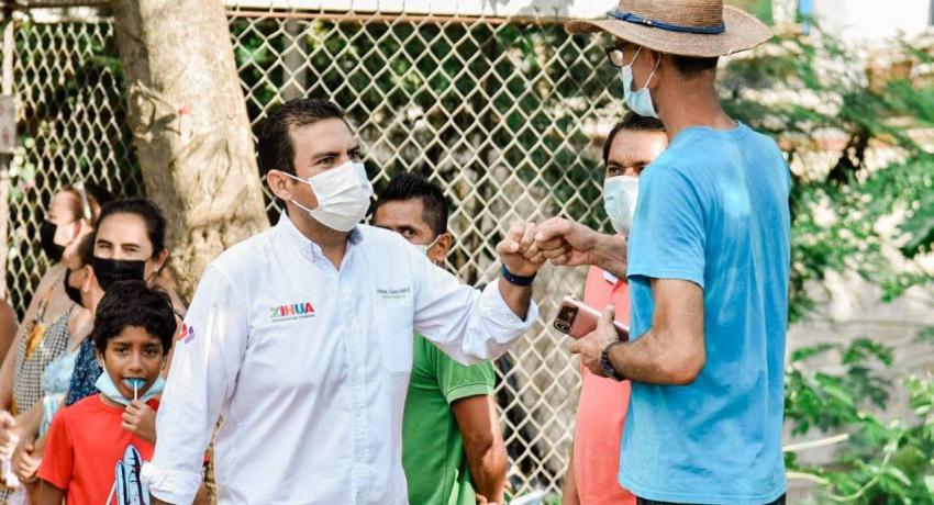 Presidente Jorge Sánchez Allec da banderazo de inicio de pavimentación en colonia Lomas Diamante