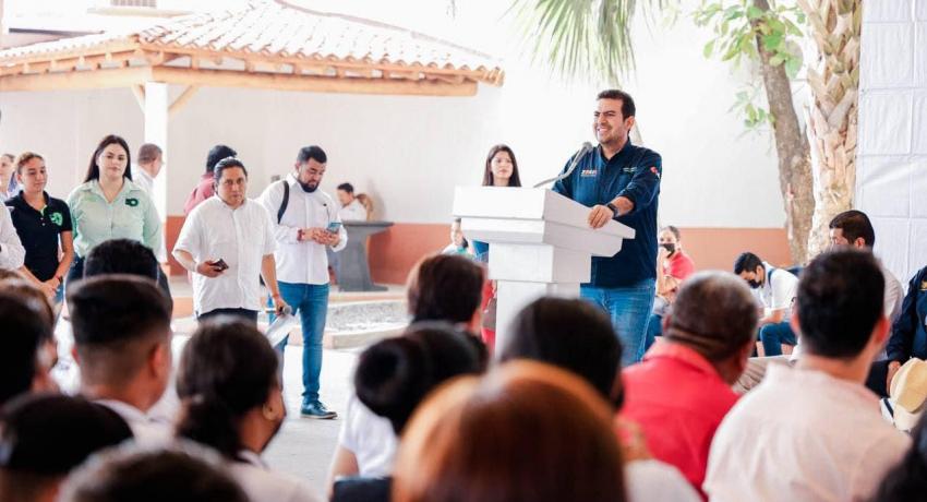 Imperativo, fortalecer el mercado laboral en Ixtapa-Zihuatanejo: Jorge Sánchez Allec