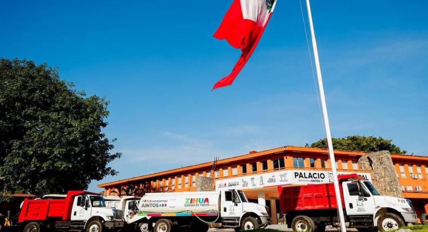 Presidente Jorge Sánchez Allec da inicio a programa de rehabilitación de caminos rurales.