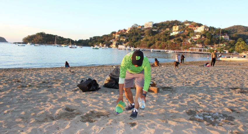 Servicios Públicos inicia el año redoblando esfuerzos en la limpieza de playas y otros puntos de la ciudad. *Se realizó un trabajo especial por la Gala de Pirotecnia 