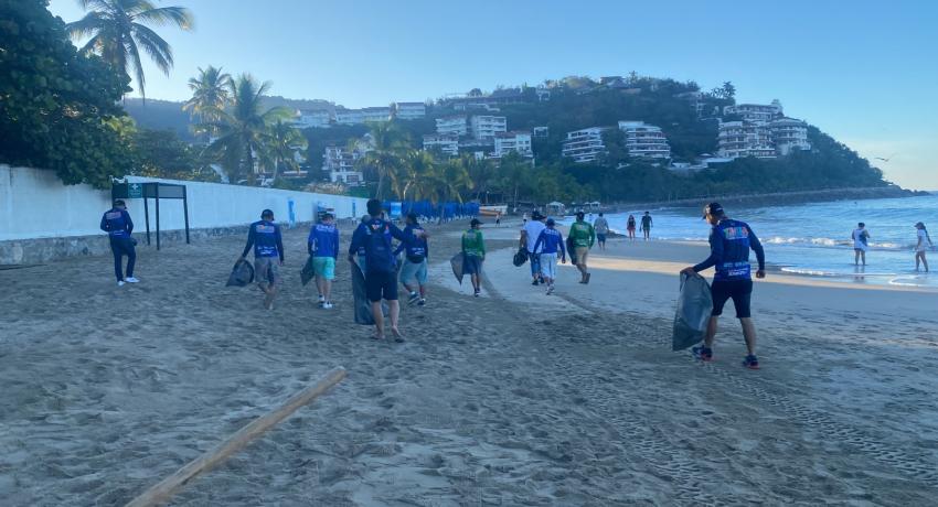 Servicios Públicos inicia el año redoblando esfuerzos en la limpieza de playas y otros puntos de la ciudad. *Se realizó un trabajo especial por la Gala de Pirotecnia 