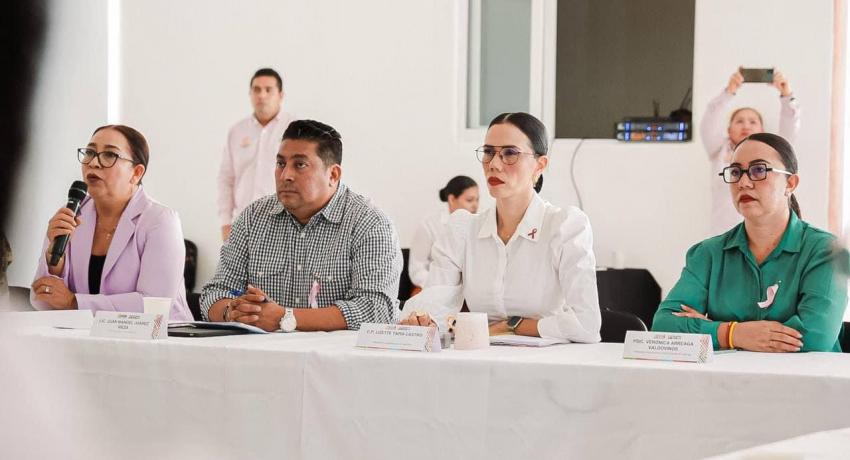 Lizette Tapia Castro reconoce resultados de programas municipales dirigidos al sector juvenil